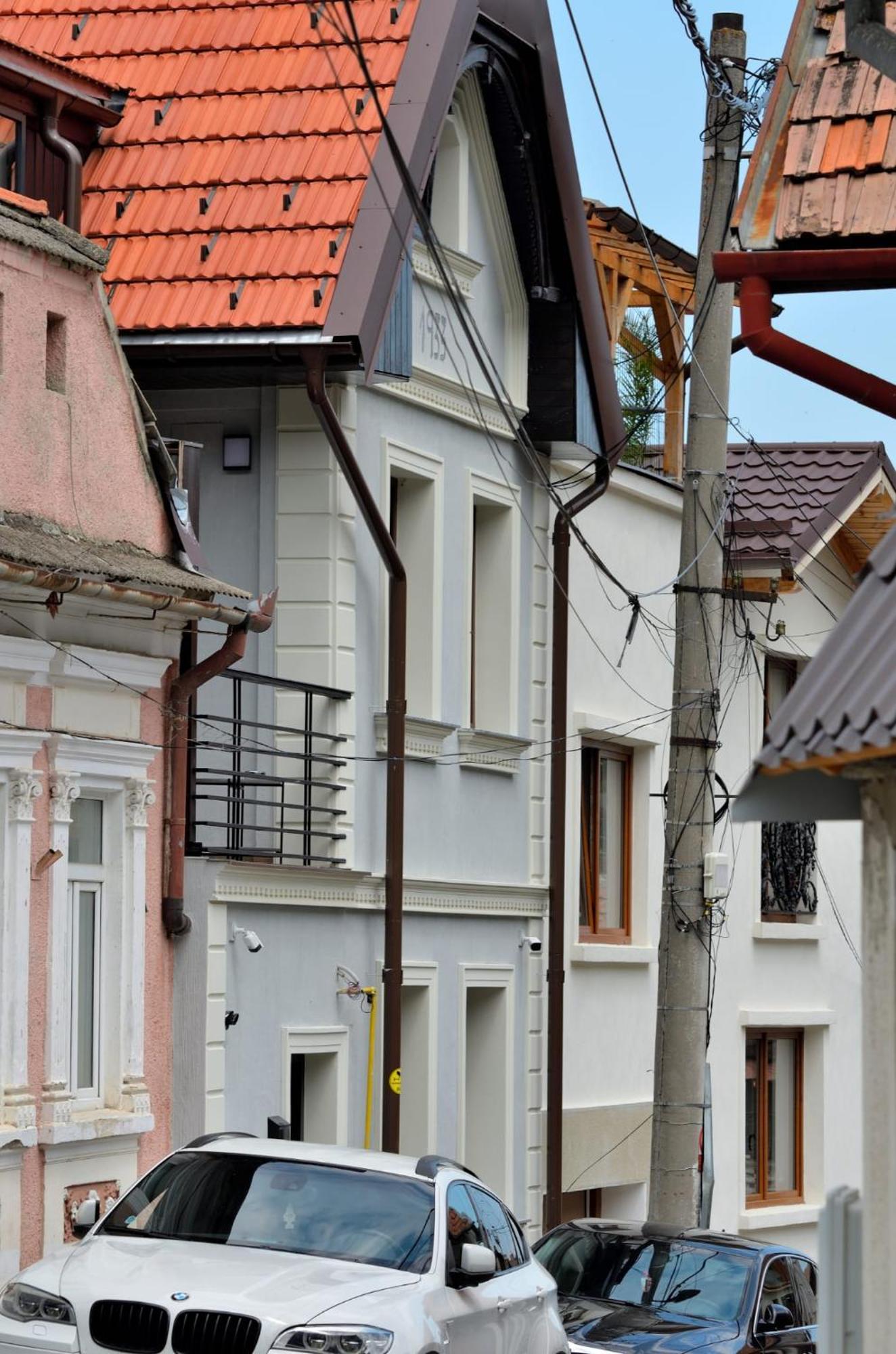 Casa Chiper - Apartament Parter Braşov Exteriör bild